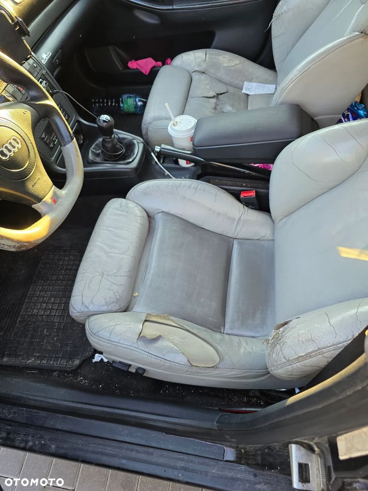 Audi A4 Limousine - 5