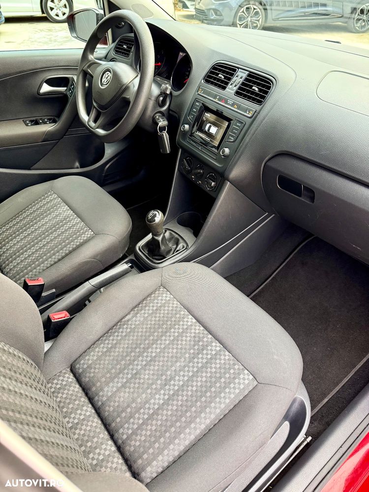 Volkswagen Polo 1.0 (Blue Motion Technology) Comfortline - 12