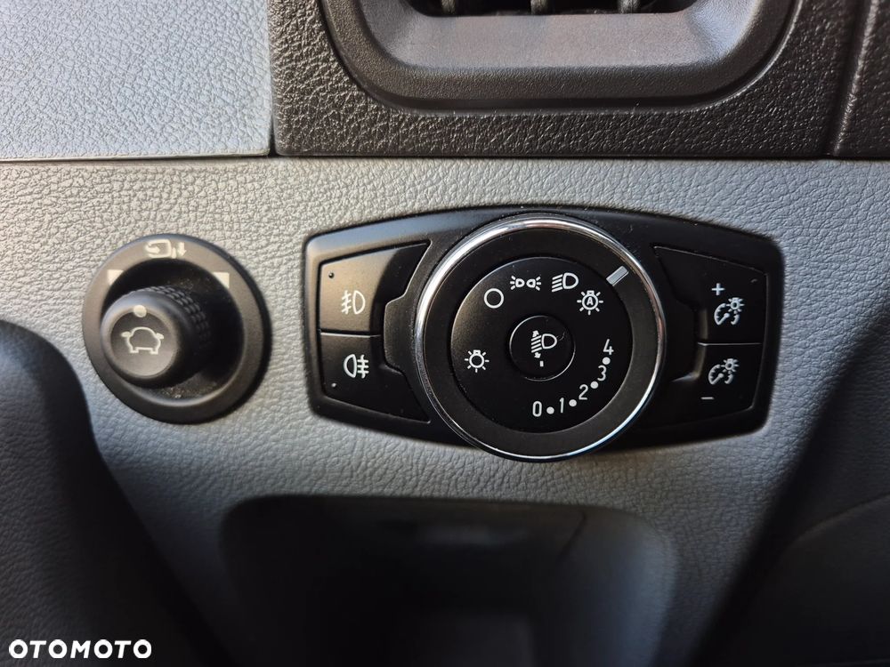 Ford TRANSIT - 17
