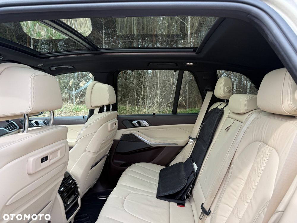 BMW X5 xDrive40i xLine - 11