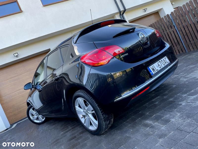 Opel Astra - 11