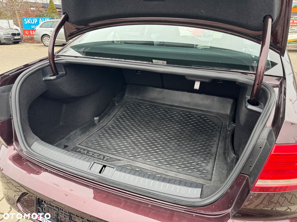 Volkswagen Passat 1.4 TSI ACT (BlueMotion Technology) DSG Comfortline - 24