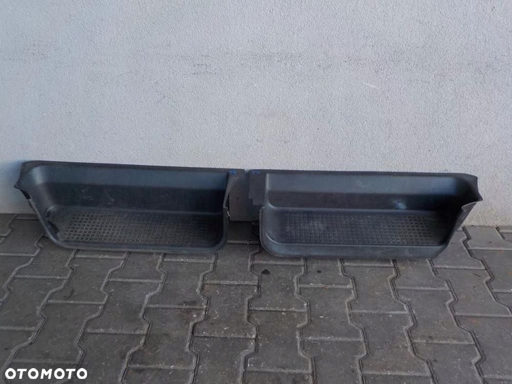 VW T4 PRÓG STOPIEŃ DRZWI PRAWYCH LEWYCH PRZEDNICH CZARNE - 1