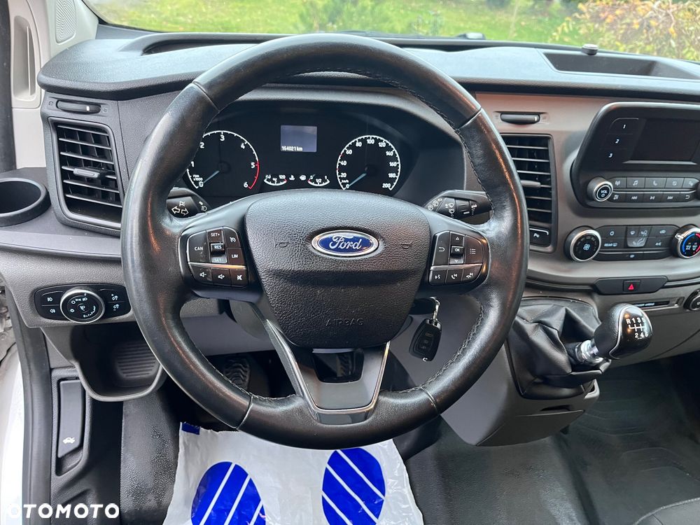 Ford Transit Custom 290 L1H1 Limited - 15