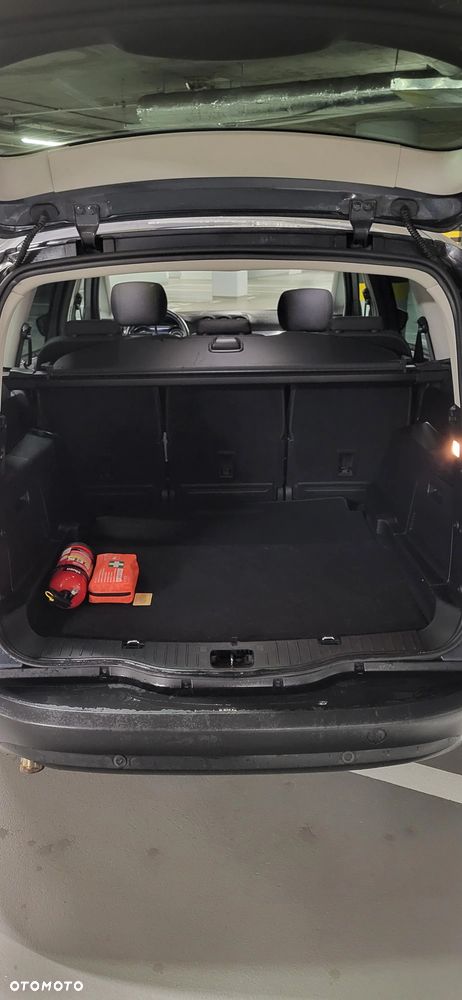 Ford S-Max 2.0 TDCi DPF Titanium - 17