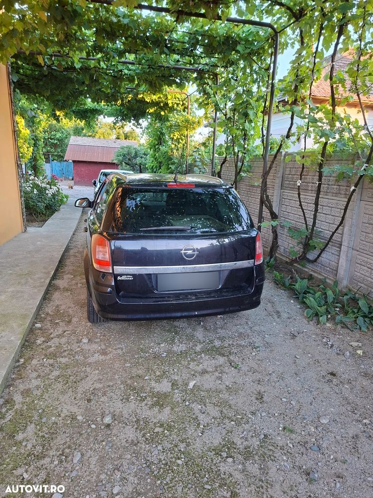 Opel Astra - 2