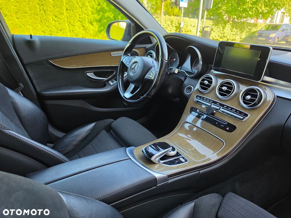 Mercedes-Benz Klasa C 180 7G-TRONIC - 8