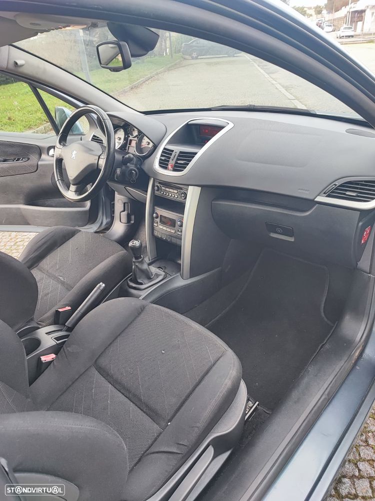 Peugeot 207 1.4 16V Sport - 7