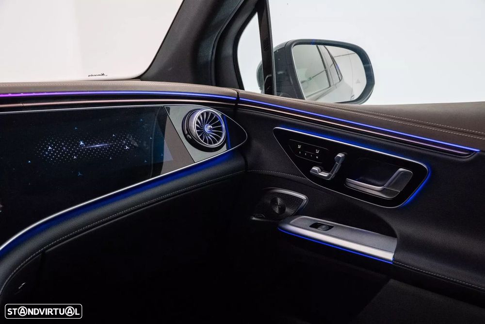 Mercedes-Benz EQE - 29