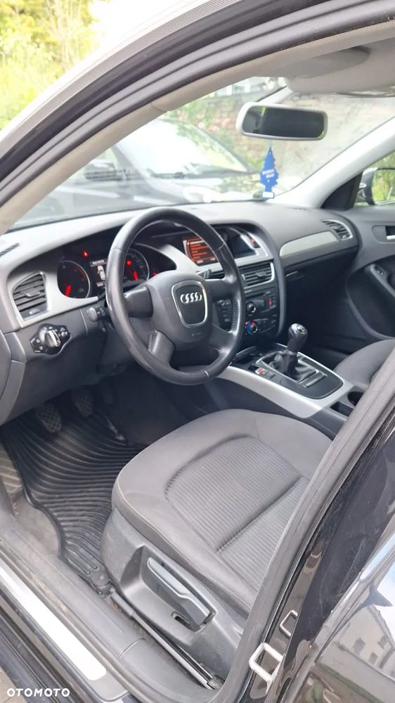 Audi A4 ver-2-0-tdi - 13