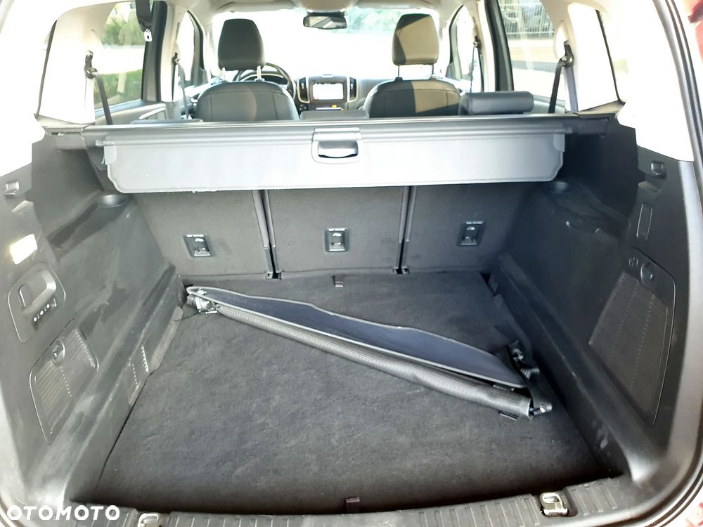 Ford S-Max 2.0 EcoBlue Bi-Turbo VIGNALE - 13