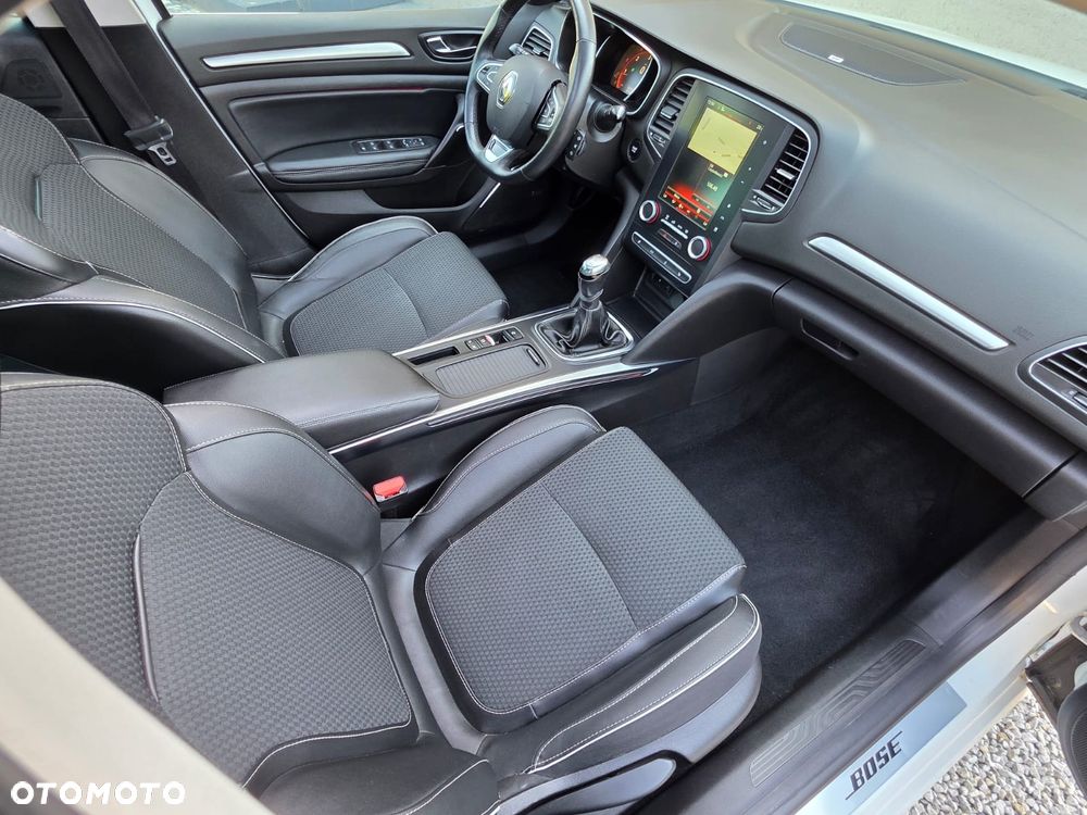 Renault Megane ENERGY dCi 130 BOSE EDITION - 26