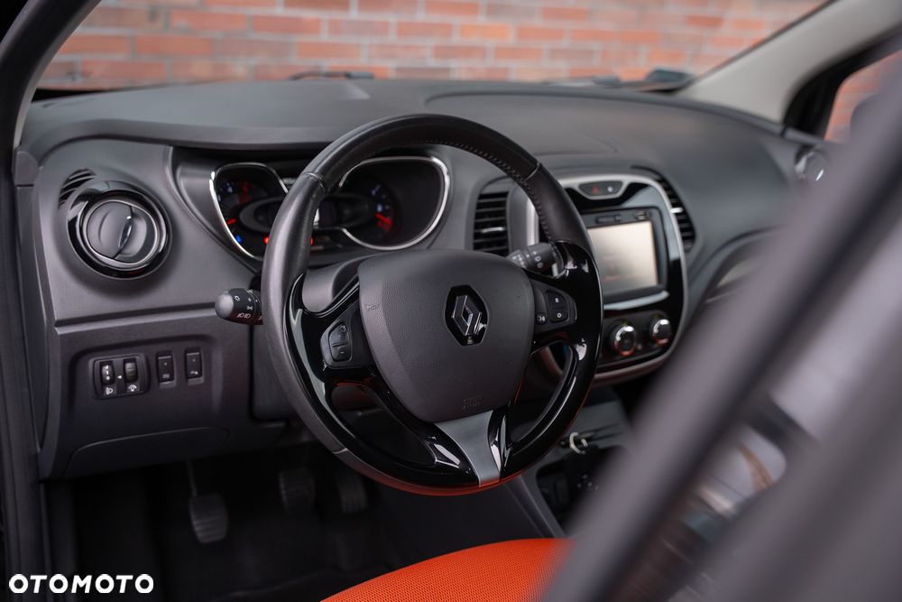 Renault Captur BLUE dCi 115 EDC INTENS - 24