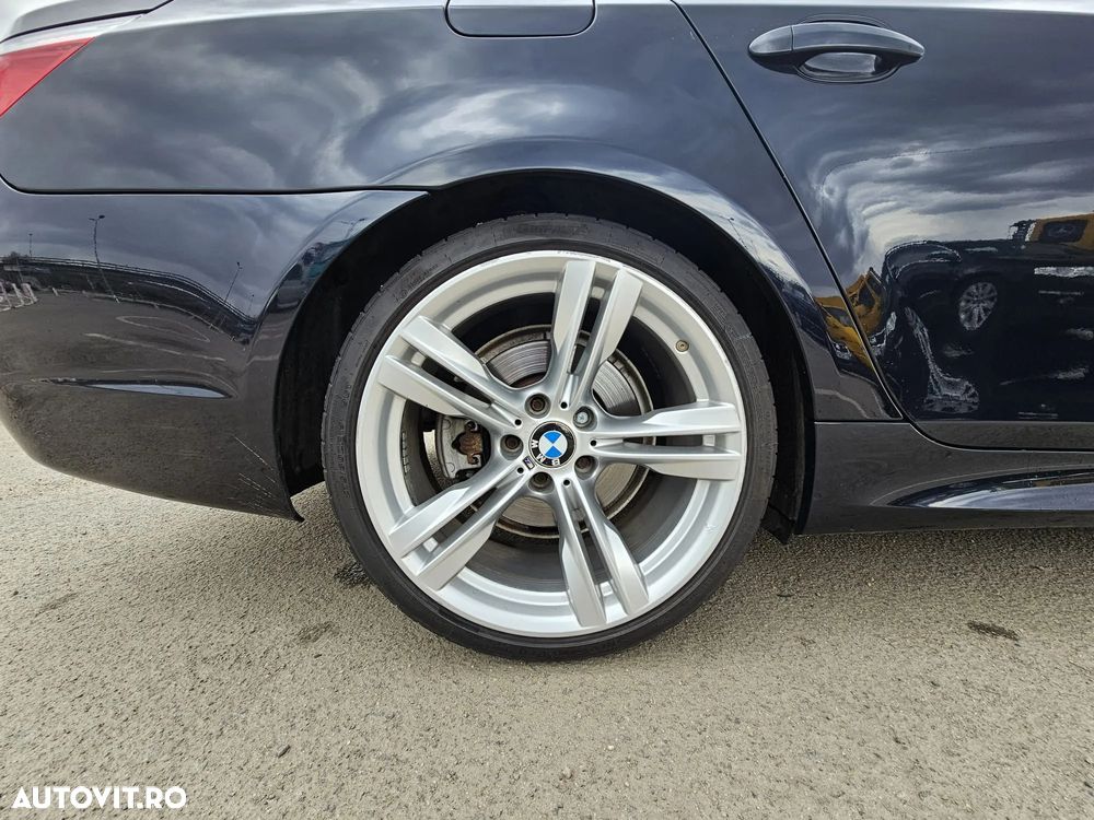 BMW Seria 5 520d - 17