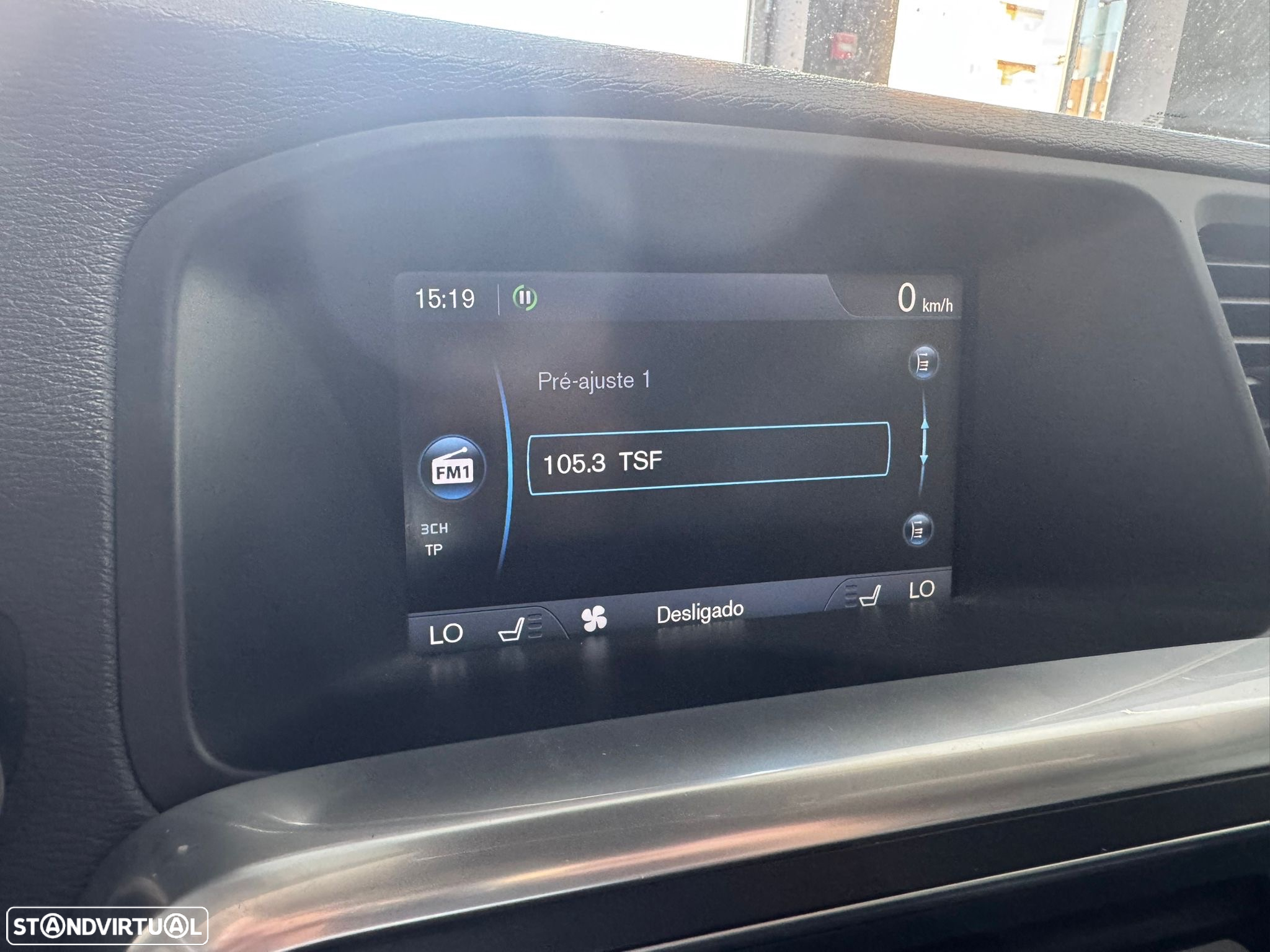 Volvo V60 D6 Plug-In-Hybrid AWD Geartronic Summum - 19