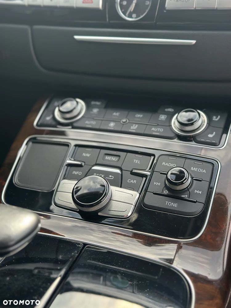 Audi A8 3.0 TFSI L Quattro - 10