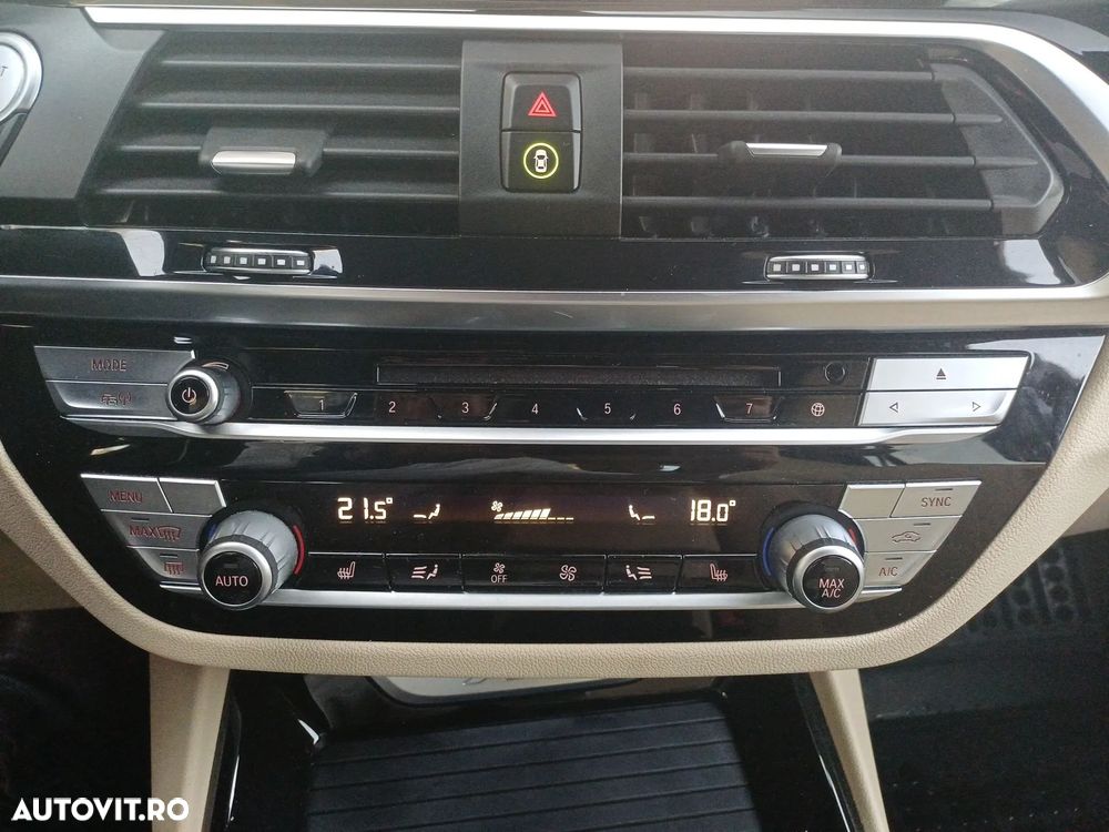 BMW X3 xDrive20d AT Luxury Line - 17