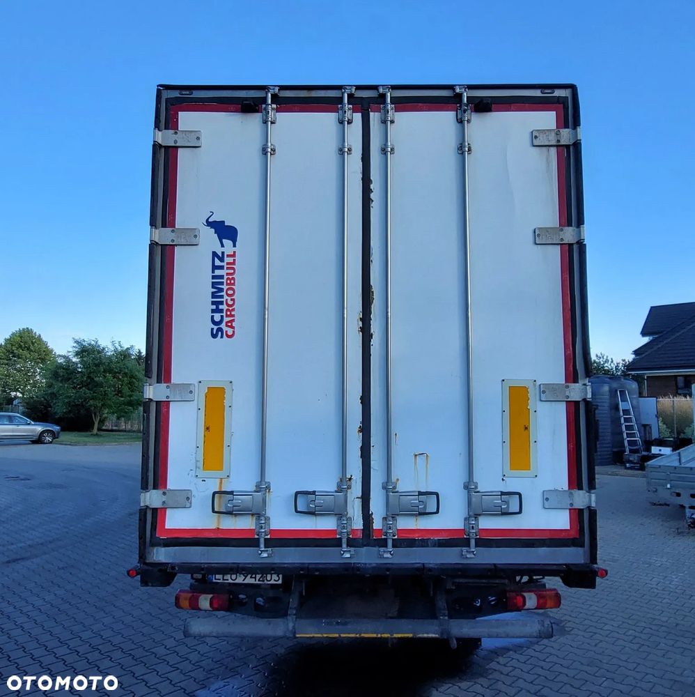 Mercedes-Benz ACTROS MP4 - 6