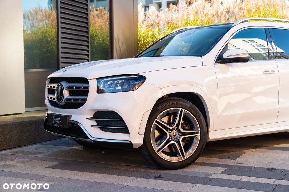 Mercedes-Benz GLS - 26