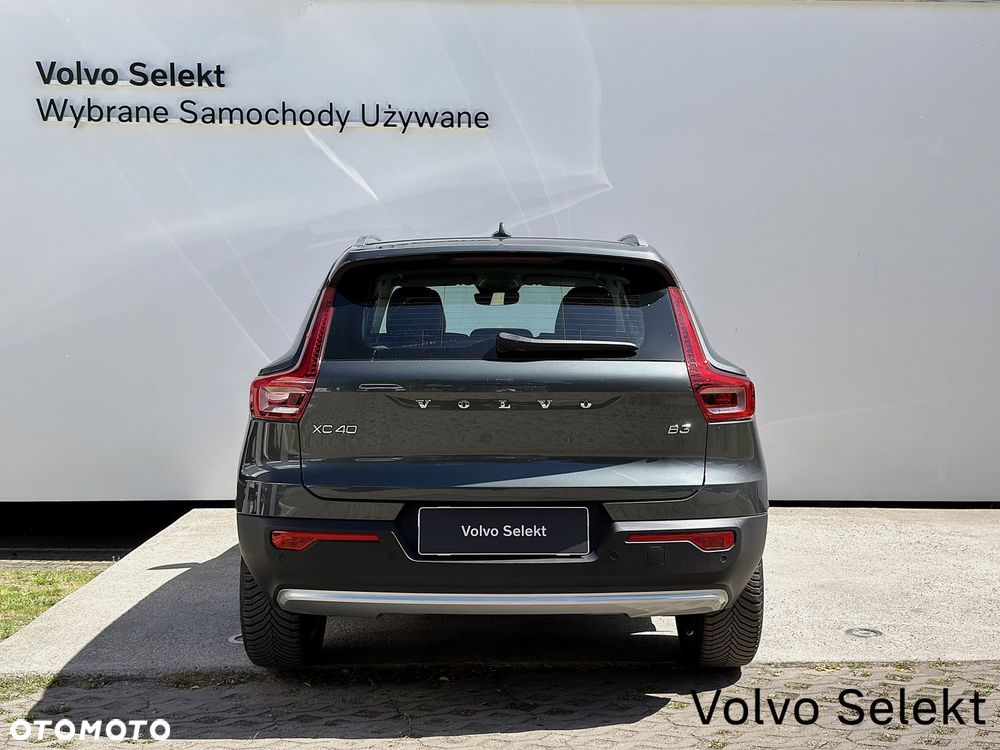 Volvo XC 40 - 8