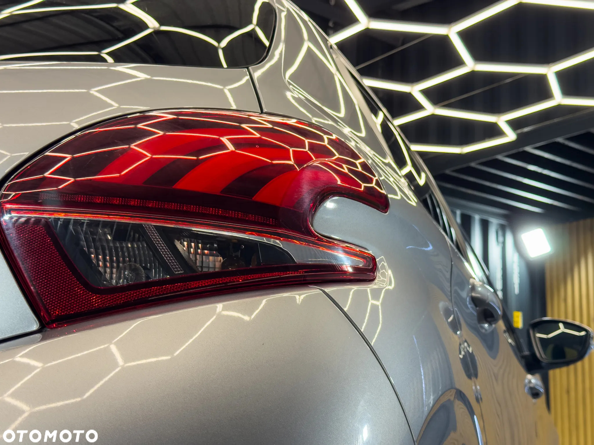 Peugeot 208 PureTech 82 Start & Stop Style - 10