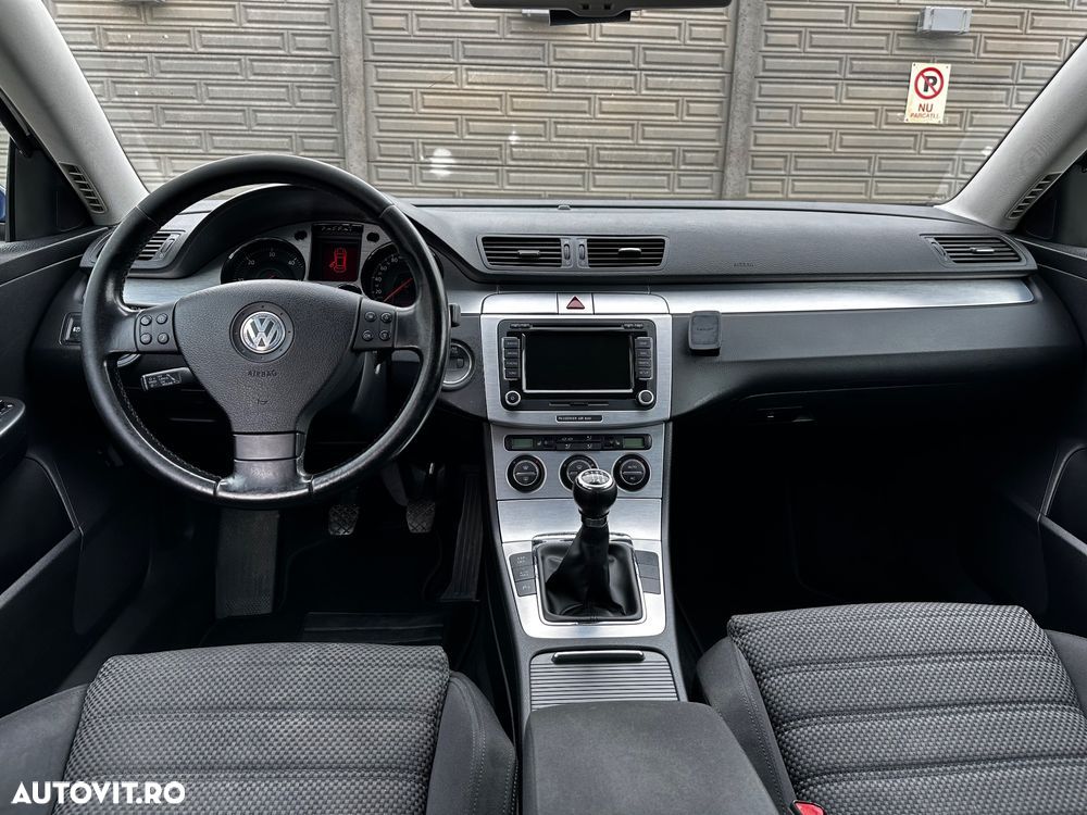 Volkswagen Passat Variant 2.0 TDI Highline - 15