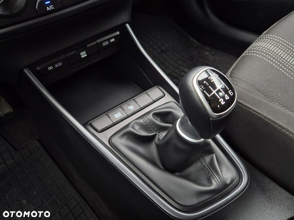 Hyundai i20 1.0 T-GDI Pure - 29