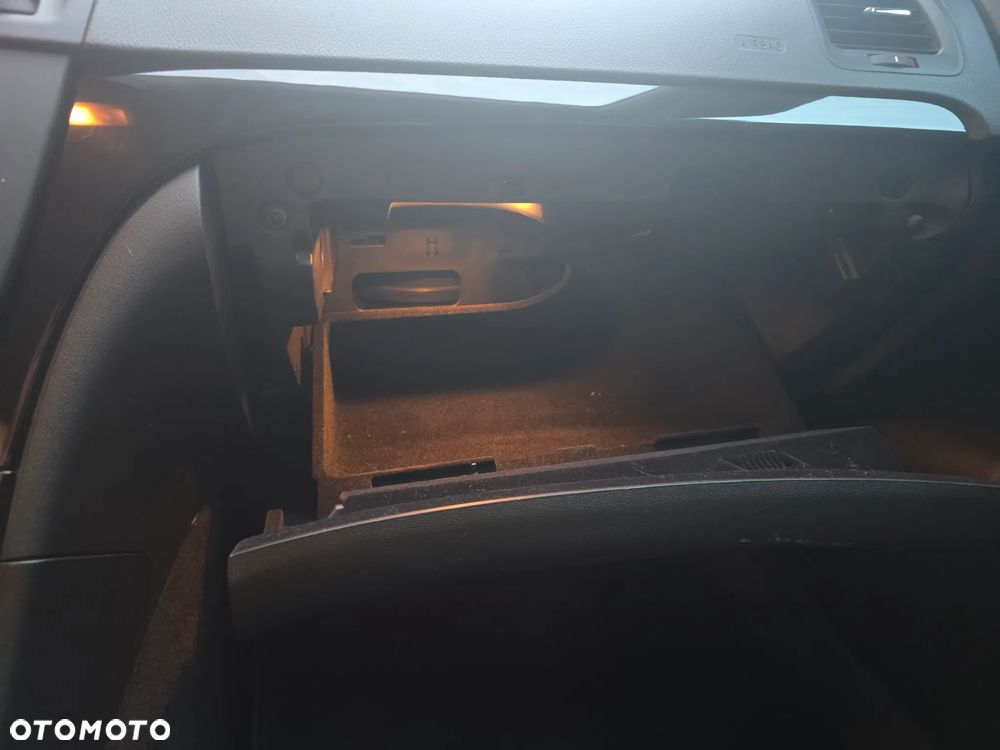Opel Insignia 2.0 T Sport 4x4 - 19