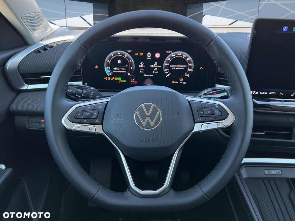 Volkswagen T-Roc - 14