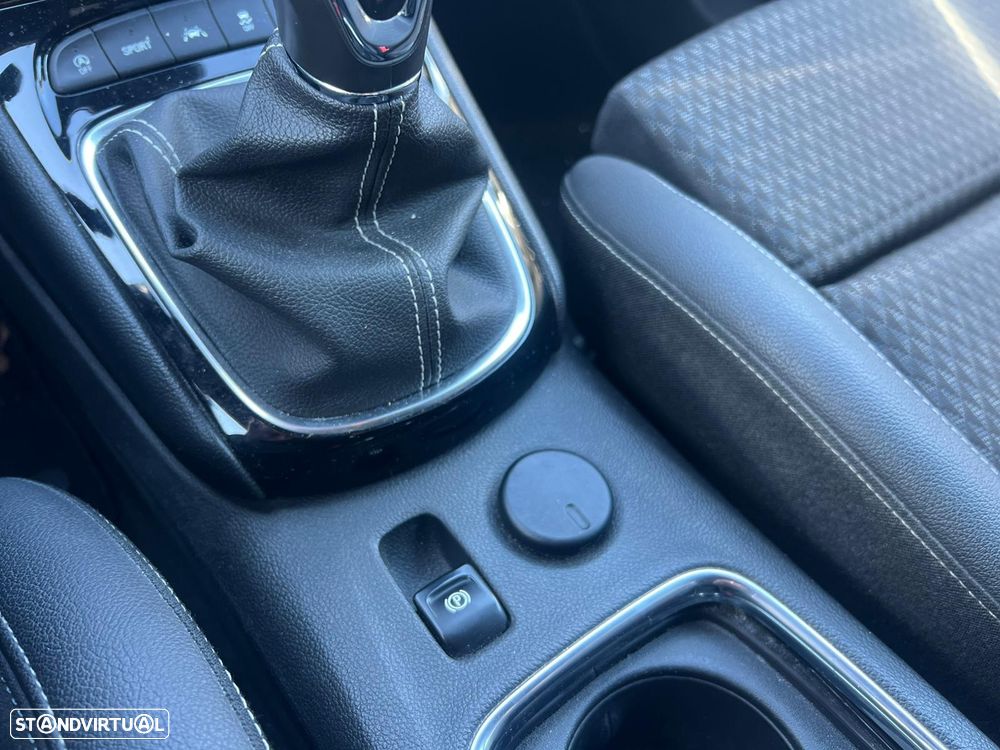 Opel Astra Sports Tourer 1.6 CDTI Business Edition S/S - 11