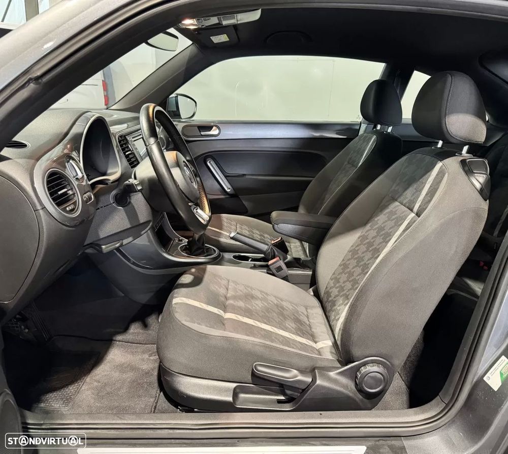 VW New Beetle 2.0 TDI Design - 18