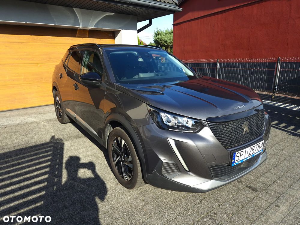 Peugeot 2008 BlueHDi 130 Allure S&S EAT8 - 3