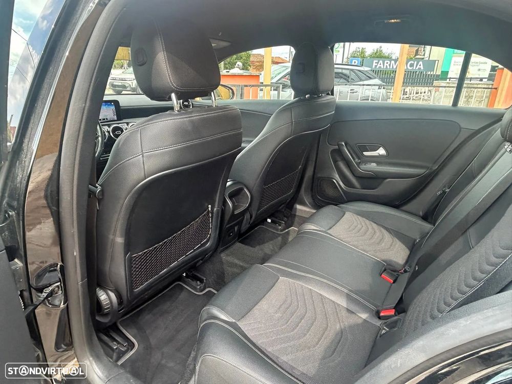 Mercedes-Benz A 250 e Style Plus - 41
