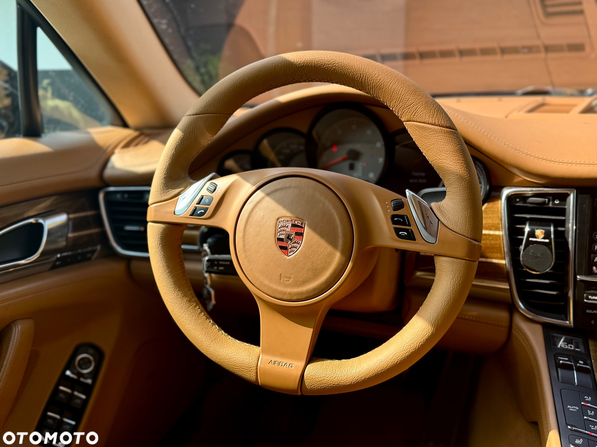 Porsche Panamera 4S - 18