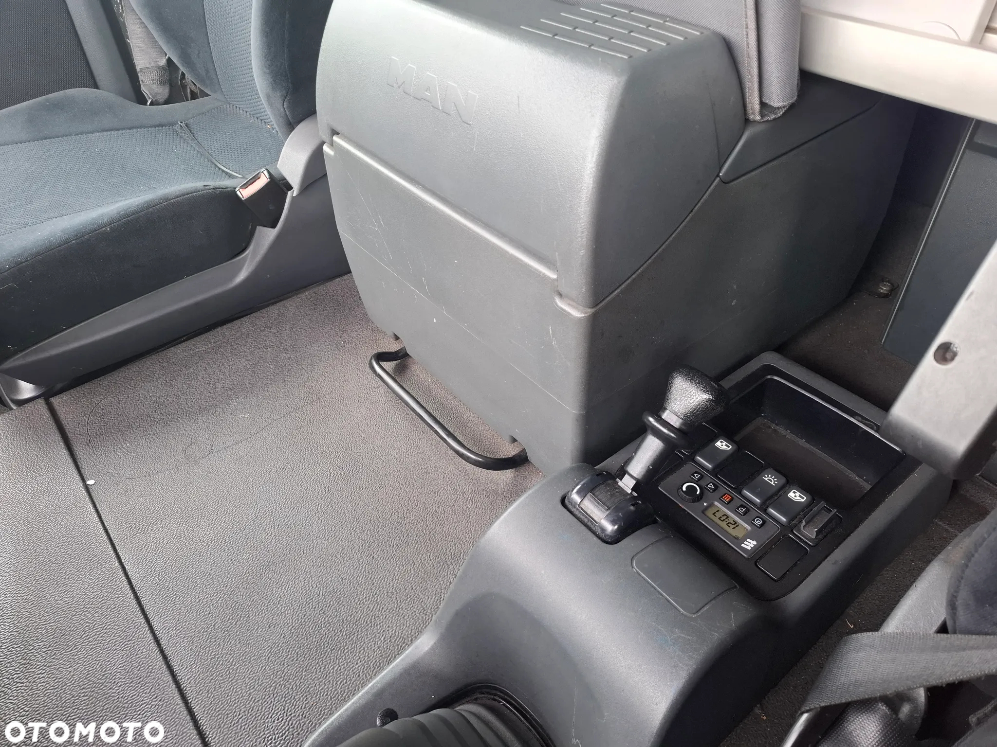 MAN TGL 8.220 - 18