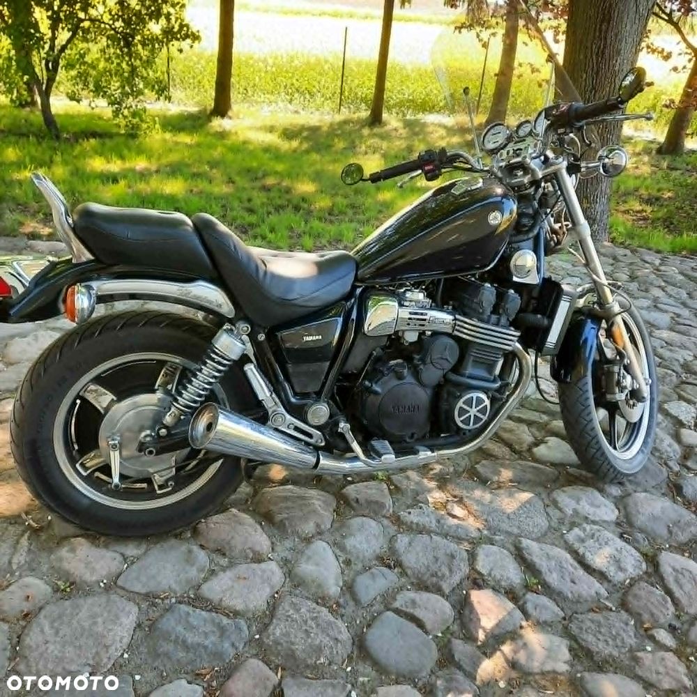 Yamaha XJ - 9