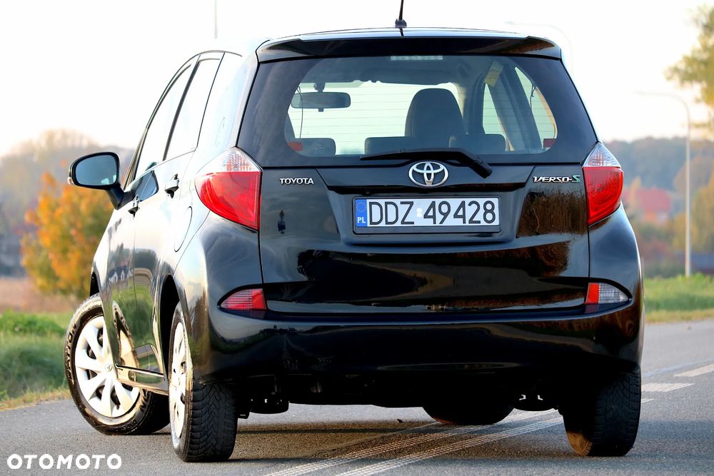 Toyota Verso S 1.33 Premium - 32