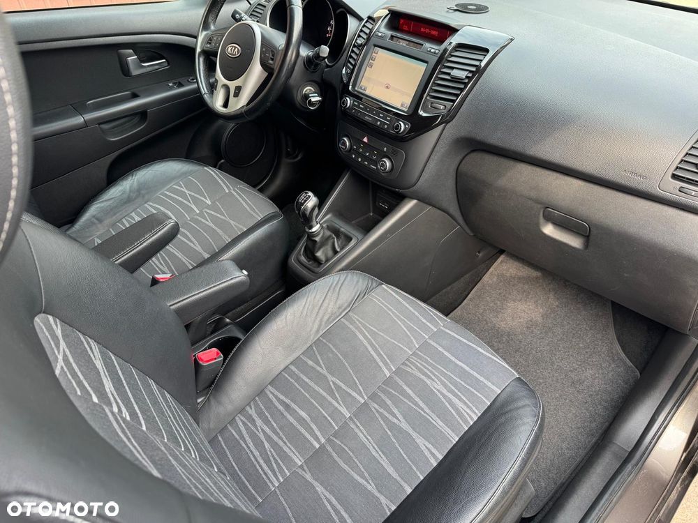Kia Venga 1.4 Smart - 8
