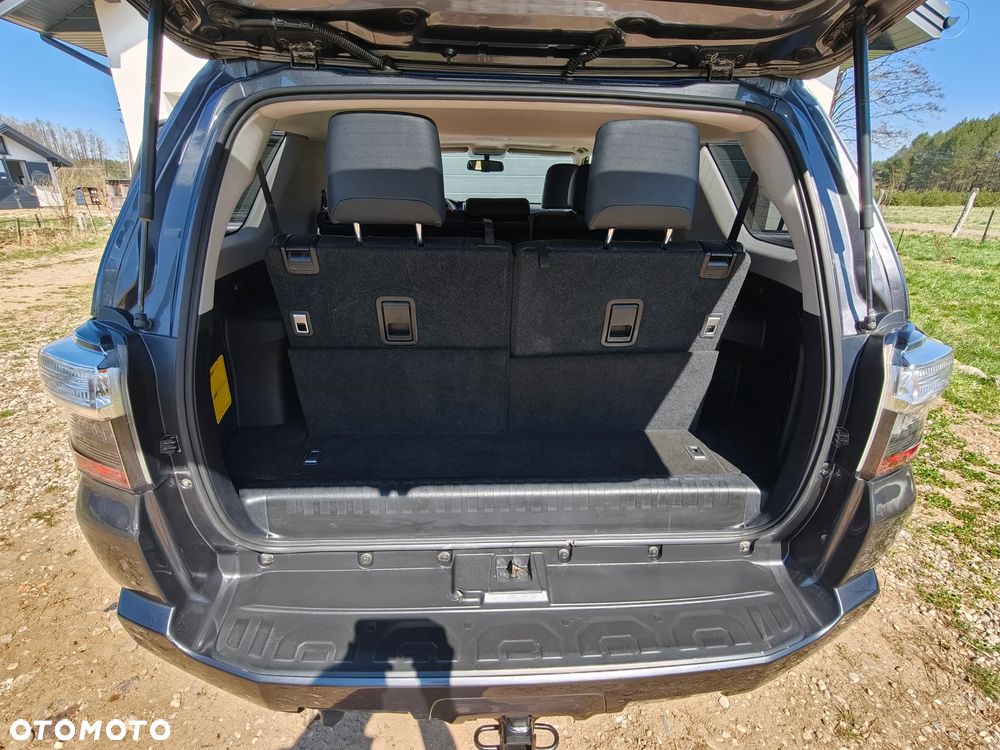 Toyota 4-Runner - 26