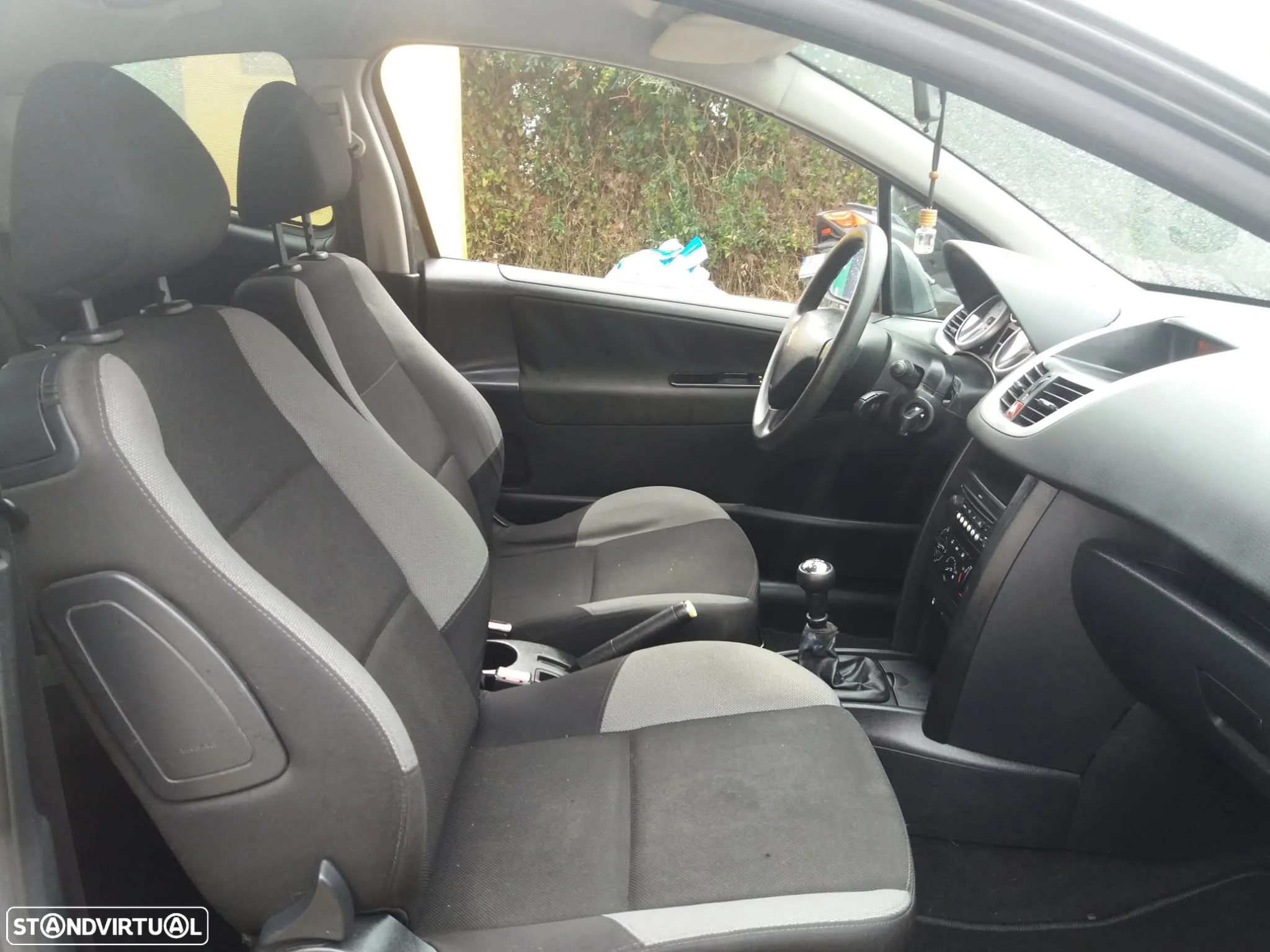Peugeot 207 1.4 HDi Urban - 7