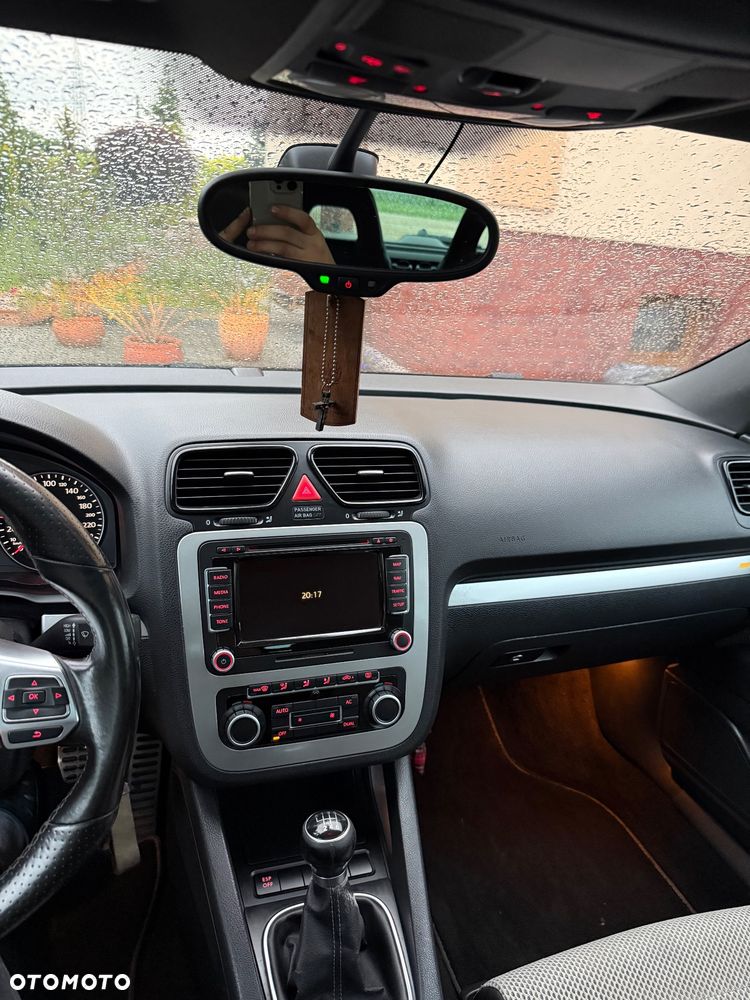 Volkswagen Scirocco 2.0 TDI - 12