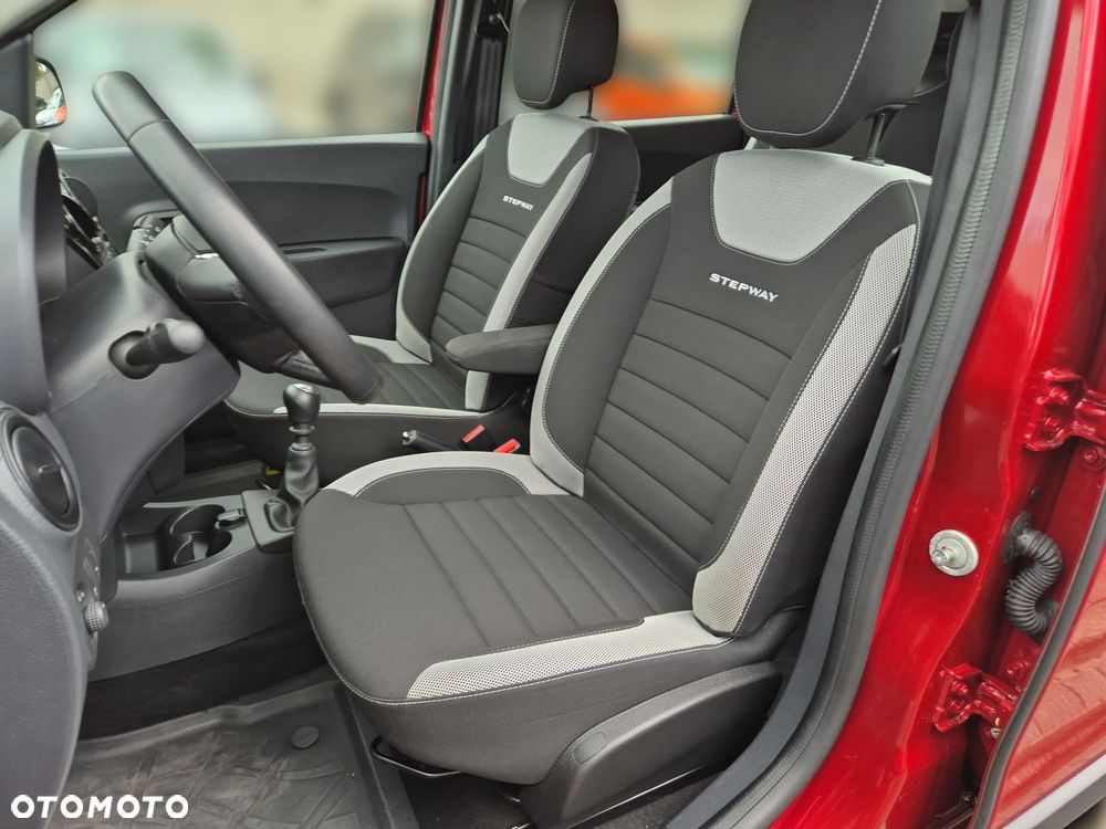 Dacia Lodgy 1.5 Blue dCi Stepway S&S - 9