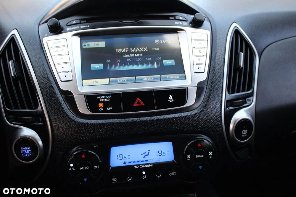 Hyundai ix35 2.0 2WD Style - 17