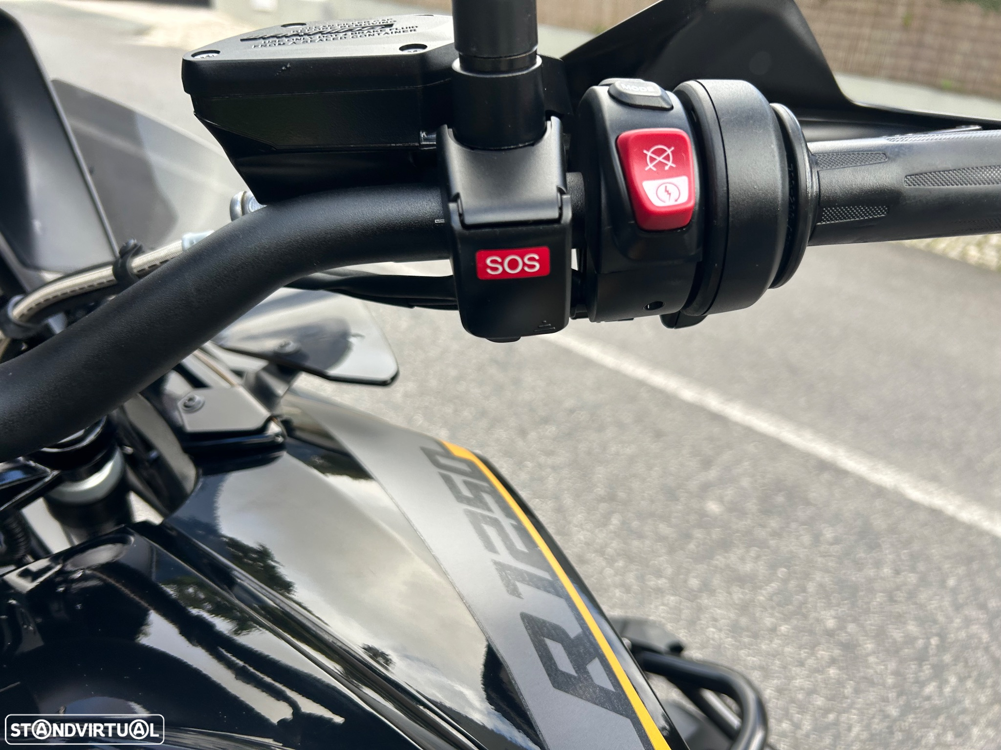 BMW R 1250 GS Exclusive Versão Low - 17