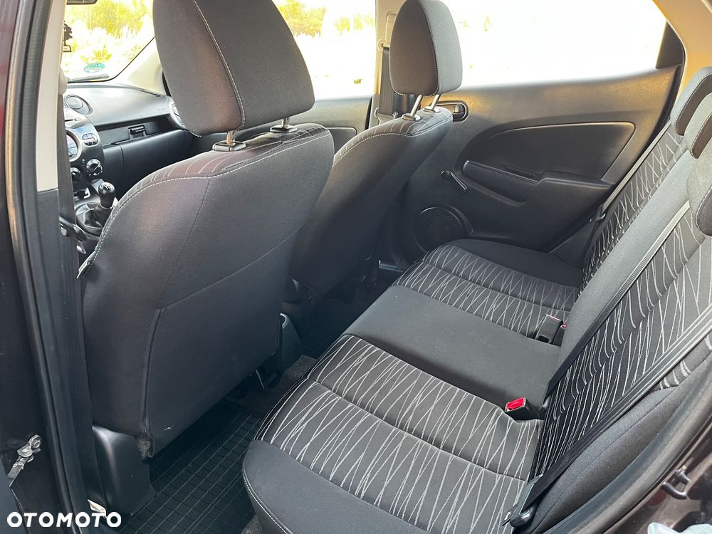 Mazda 2 1.3 Exclusive - 15