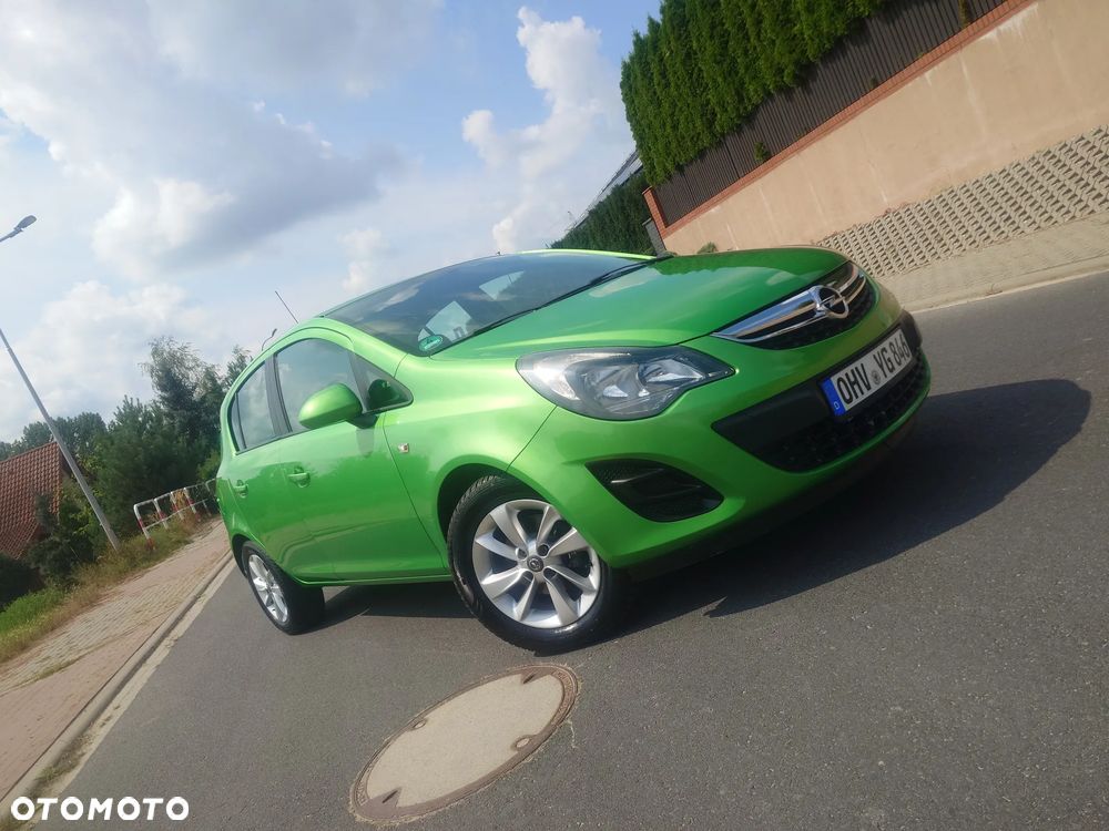 Opel Corsa 1.2 16V Enjoy - 1