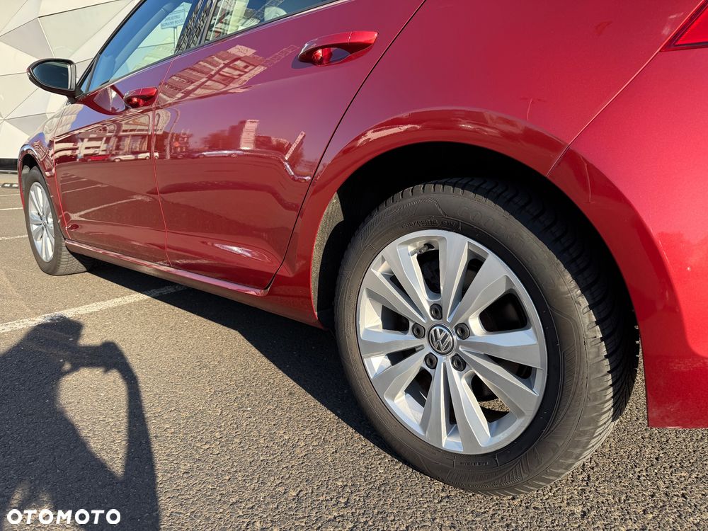 Volkswagen Golf - 12