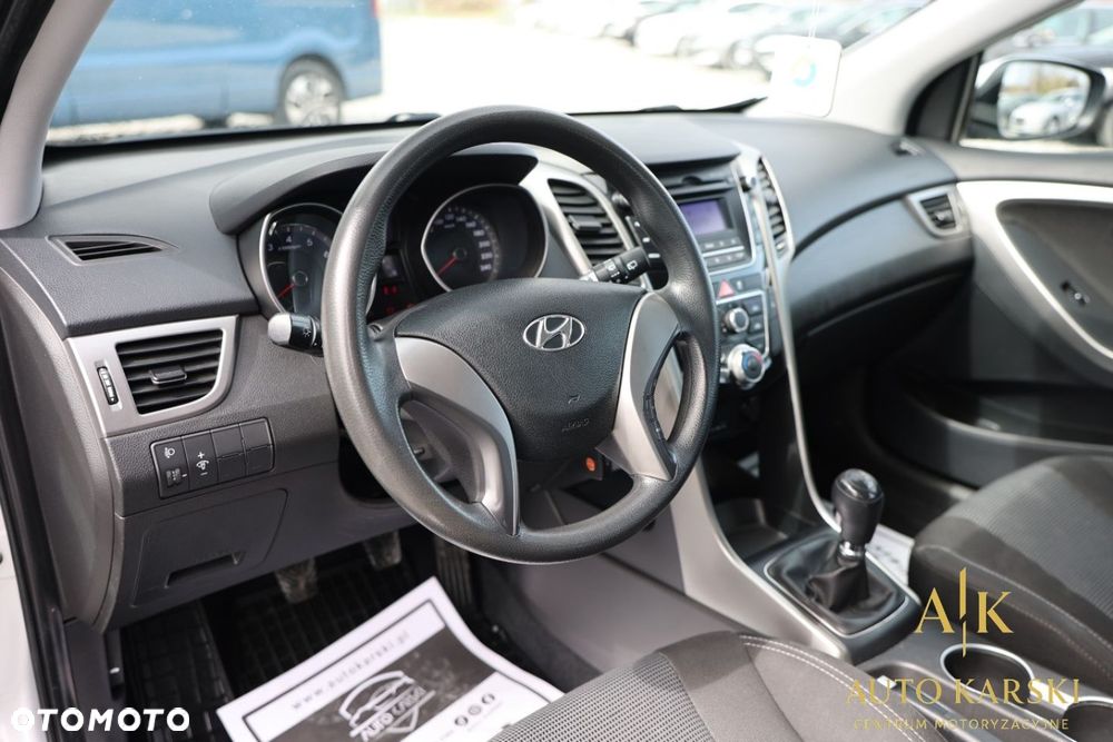 Hyundai i30 - 18