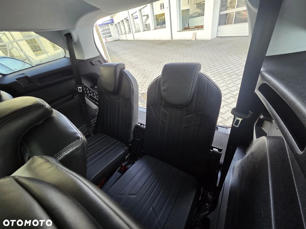 Peugeot 5008 1.6 BlueHDi Allure 7os - 13