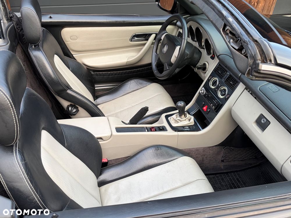 Mercedes-Benz SLK - 21